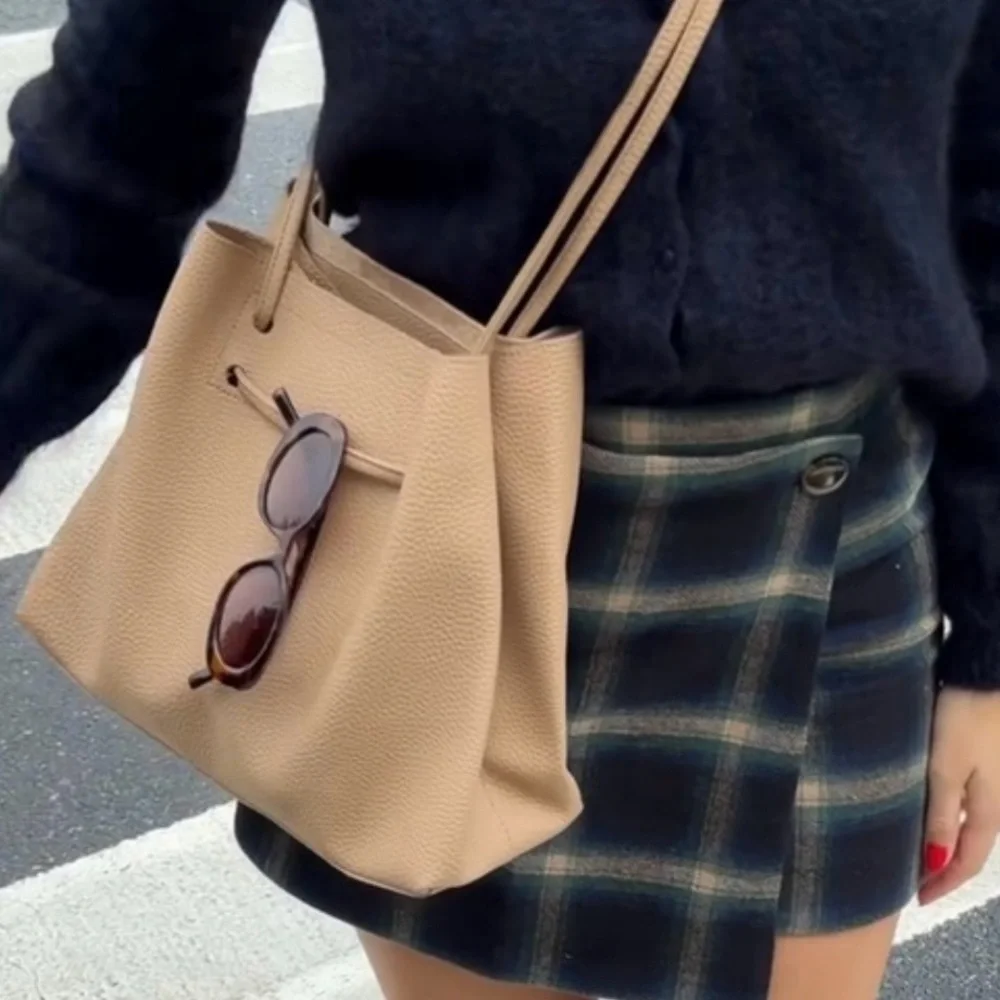 8 Other Reasons Vegan Leather Slouchy Bucket Bag New with Duster Bag